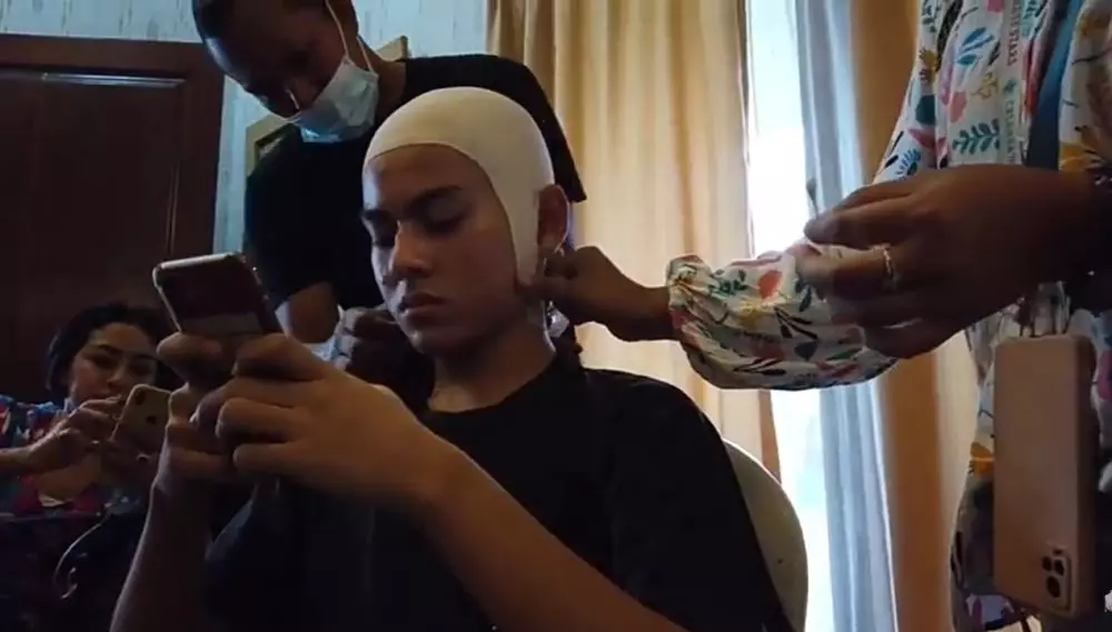 Klarifikasi Rey Bong yang botak di sinetron © 2021 brilio.net YouTube