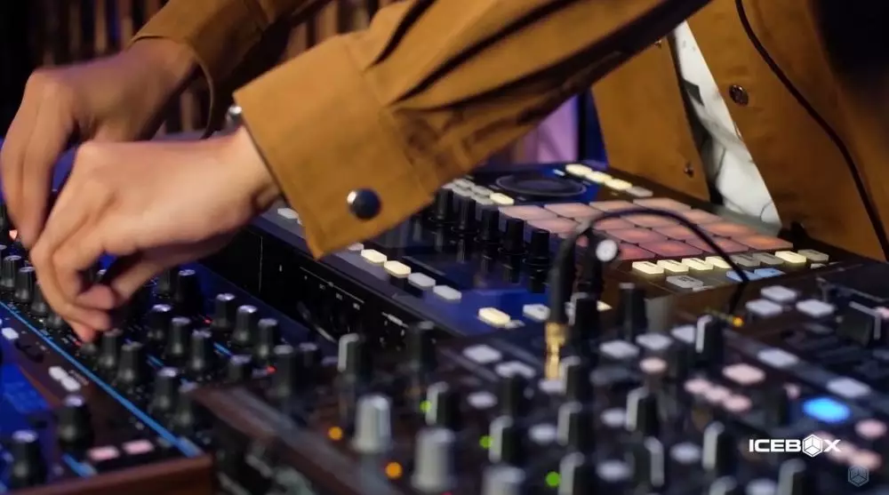 Icebox © 2021 brilio.net