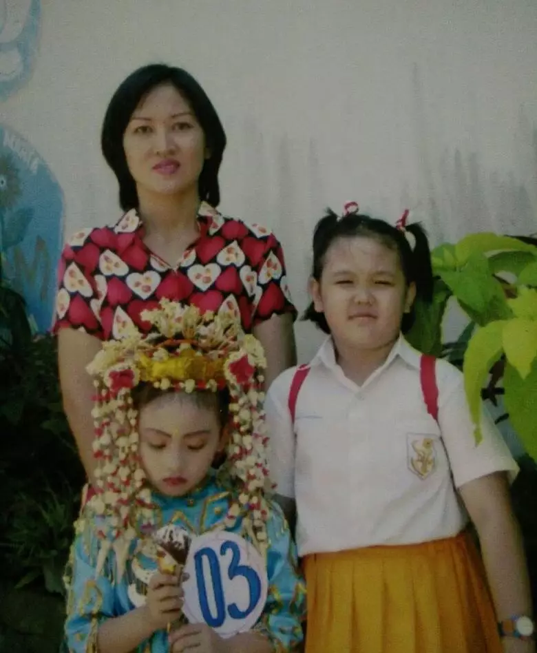 pesinetron kecil dan ibunda ©Instagram