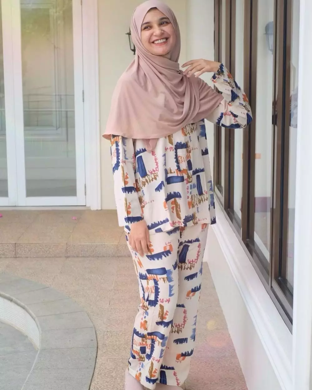 penampilan terbaru shireen © Instagram