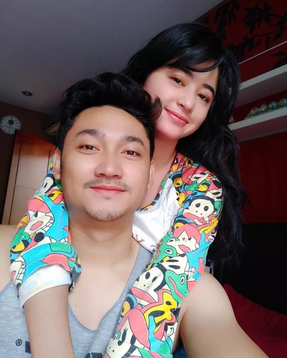 seleb unggah potret istri saat tidur Instagram
