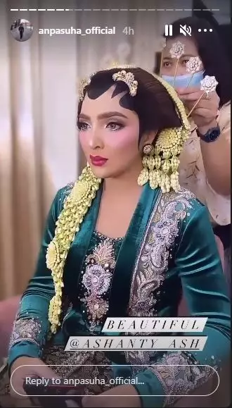 Ashanty dan Aurel baju pengantin Jawa © Instagram
