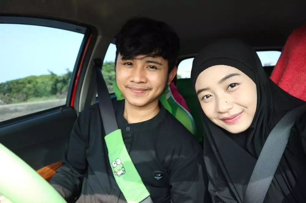 nama asli pedangdut pria © 2021 brilio.net nama asli pedangdut pria © 2021 brilio.net