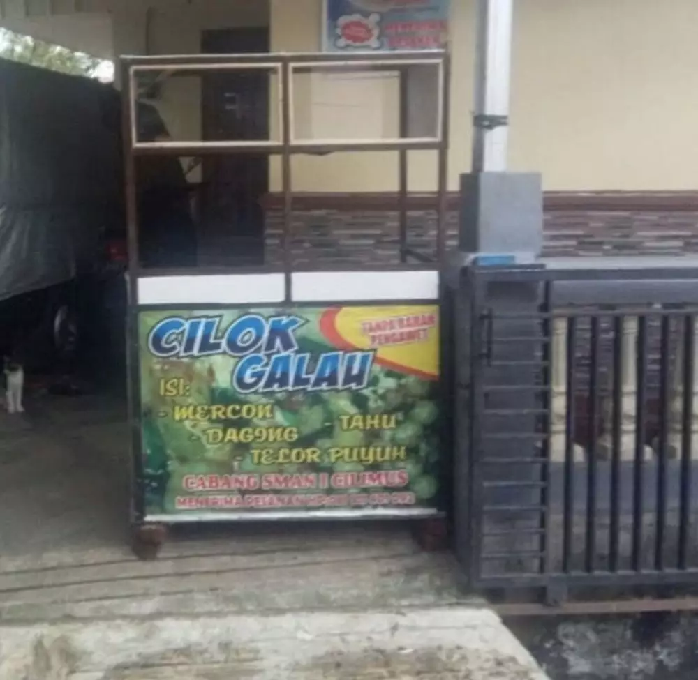 Tulisan di gerobak cilok © berbagai sumber Tulisan di gerobak cilok © berbagai sumber