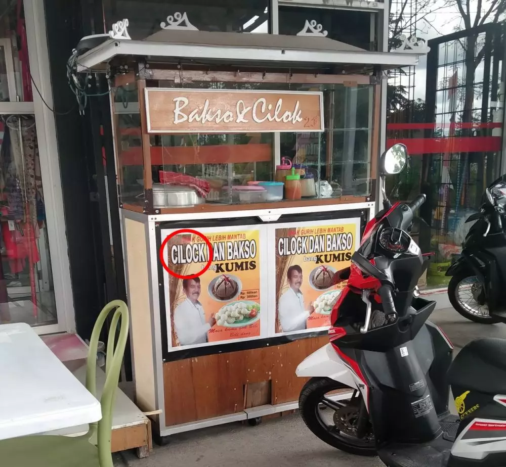 Tulisan di gerobak cilok © berbagai sumber Tulisan di gerobak cilok © berbagai sumber