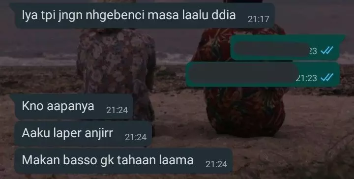 Chat ke pacar pakai kode rahasia © berbagai sumber