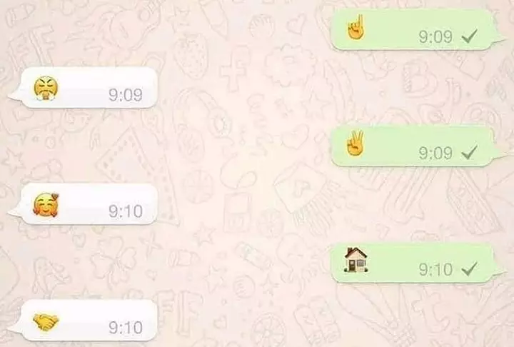 Chat ke pacar pakai kode rahasia © berbagai sumber