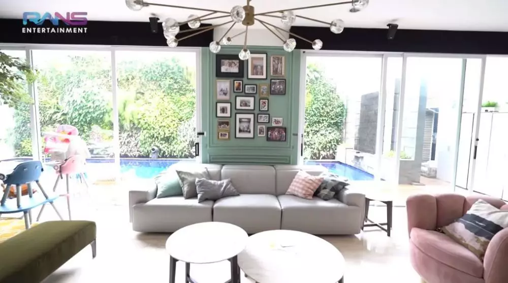 potret terbaru rumah Raffi © 2021 brilio.net potret terbaru rumah Raffi © 2021 brilio.net