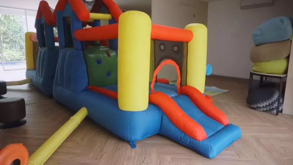 potret terbaru rumah Raffi © 2021 brilio.net potret terbaru rumah Raffi © 2021 brilio.net