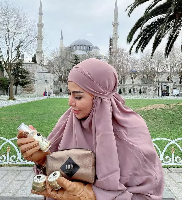 cinta penelope di turki © 2021 brilio.net