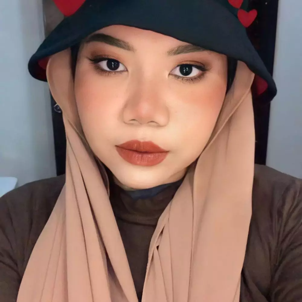 pasangan viral SMA Azhari ©Instagram