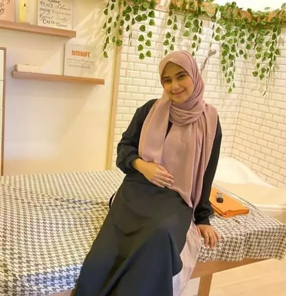 ootd nadya mustika © Instagram