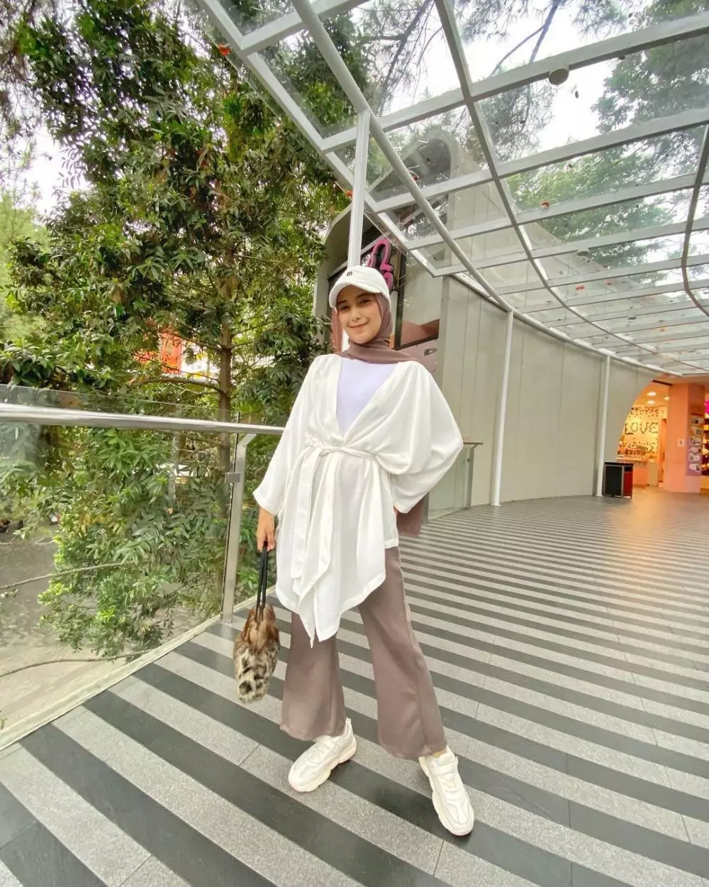 ootd nadya mustika © Instagram