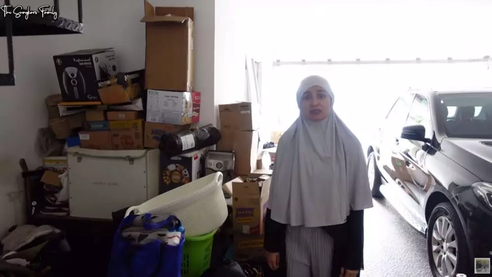 Shireen pindah rumah © YouTube