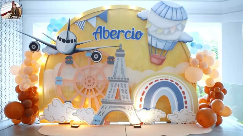 Selapan baby Abe © YouTube