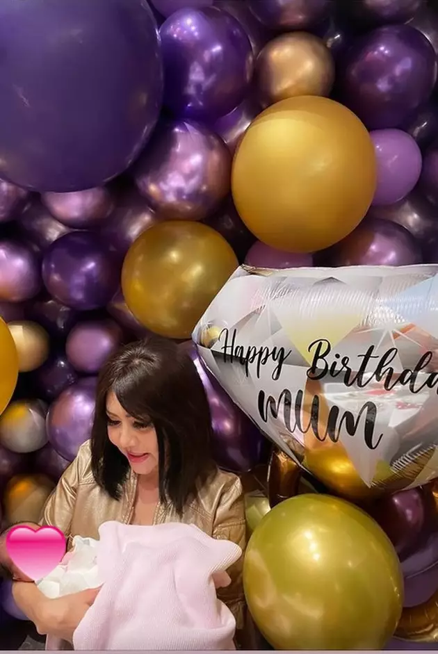 Momen Adinda Bakrie pasca melahirkan © Instagram Momen Adinda Bakrie pasca melahirkan © Instagram