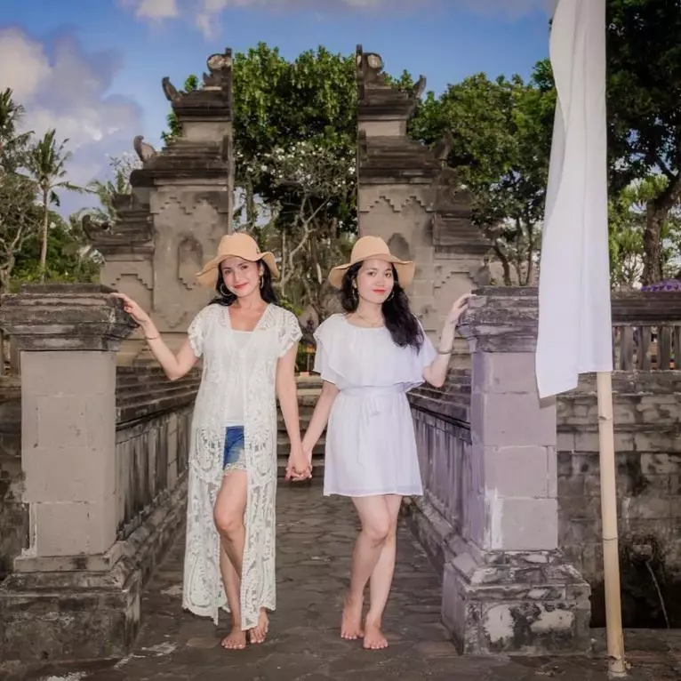 Nunu Datau dan Azura © Instagram Nunu Datau dan Azura © Instagram