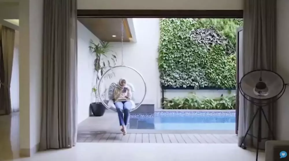 detail rumah Cut Meyriska © YouTube detail rumah Cut Meyriska © YouTube