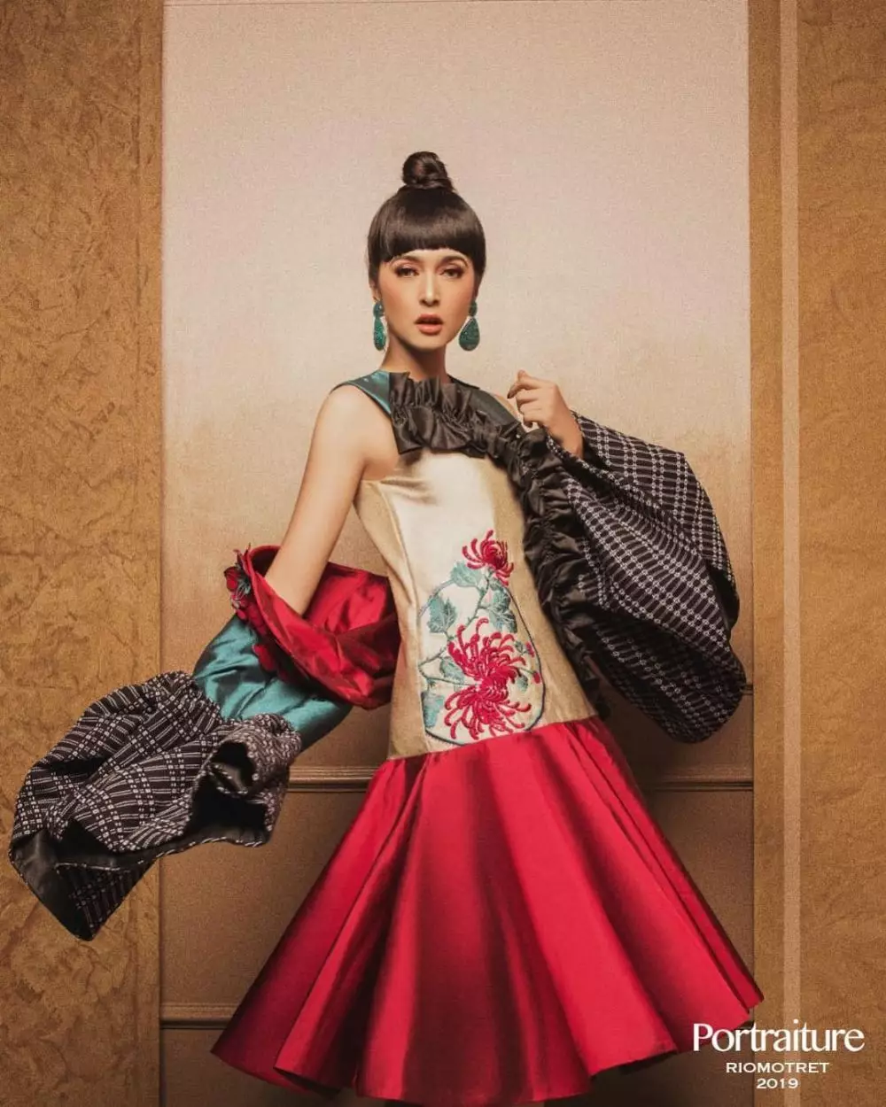 Nabila Syakieb makeup tebal © Instagram