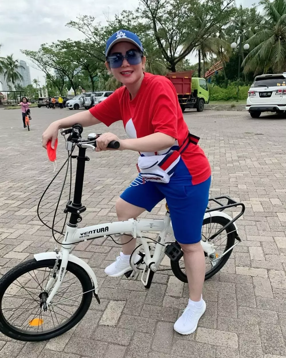 pedangdut cantik saat olahraga © 2021 berbagai sumber