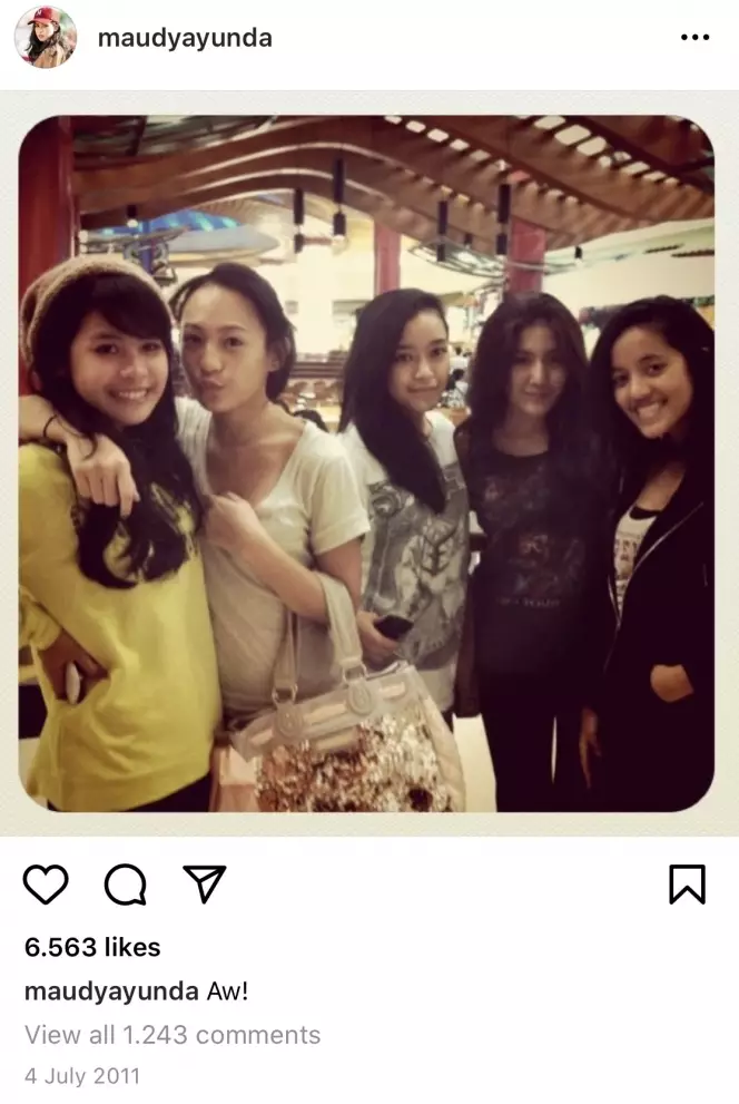 Postingan pertama penyanyi cantik di Instagram Instagram