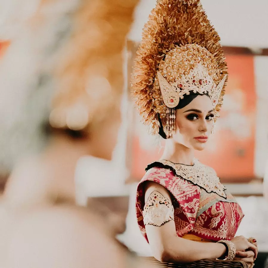 pemotretan seleb dengan busana adat bali © Instagram pemotretan seleb dengan busana adat bali © Instagram