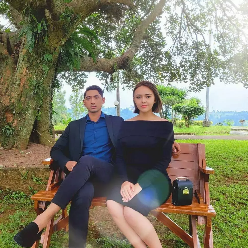 pasangan seleb muda di sinetron © berbagai sumber