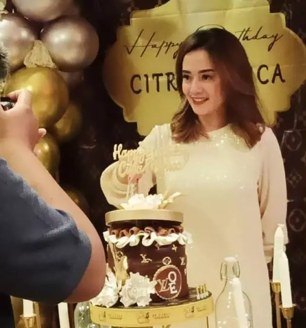 10 momen ultah Cimon © Instagram 10 momen ultah Cimon © Instagram