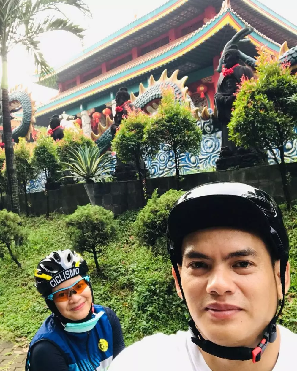 Ikke dan Karlie usai menikah © Instagram