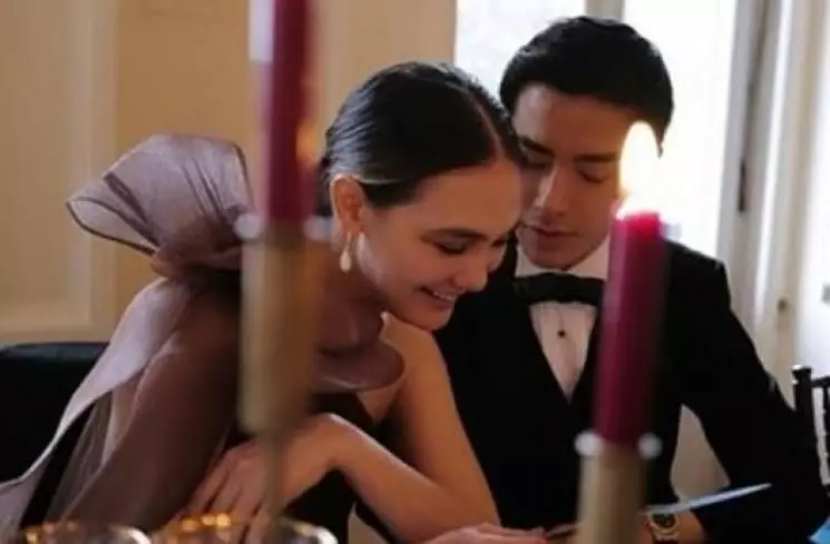 Pria dekat dengan Luna Maya © 2021 brilio.net