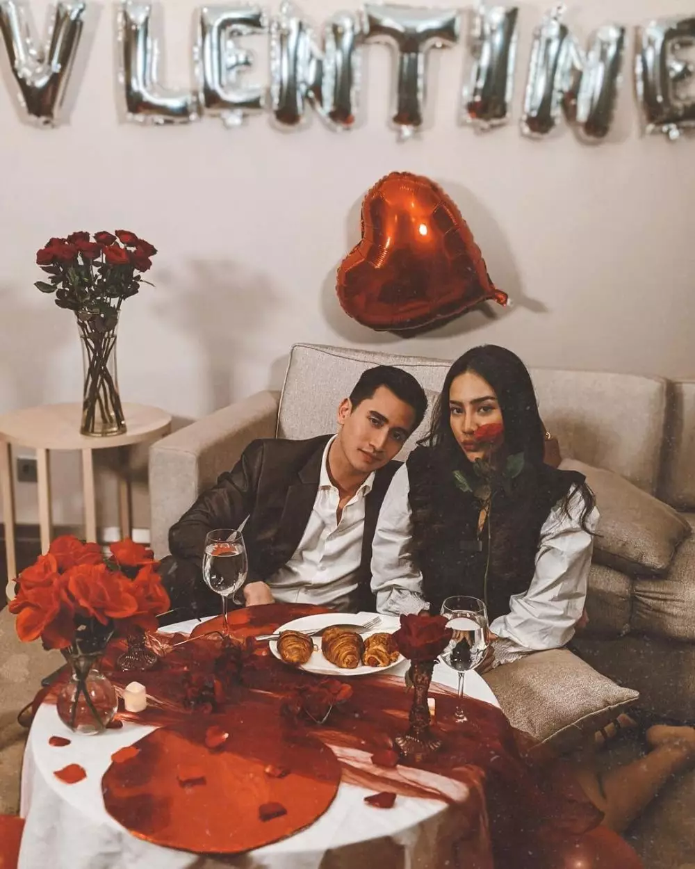Verrell Bramasta & Anya Geraldine Valentine © 2021 brilio.net Verrell Bramasta & Anya Geraldine Valentine © 2021 brilio.net