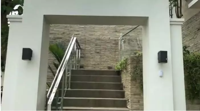 rumah Ricky Chacha usai renovasi ©YouTube rumah Ricky Chacha usai renovasi ©YouTube