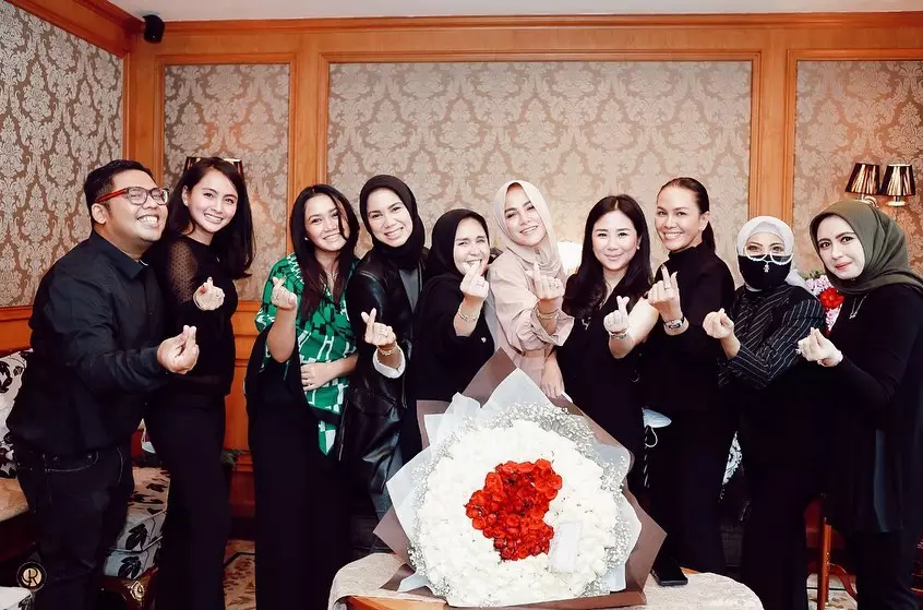 ultah Olla ke-41 © Instagram