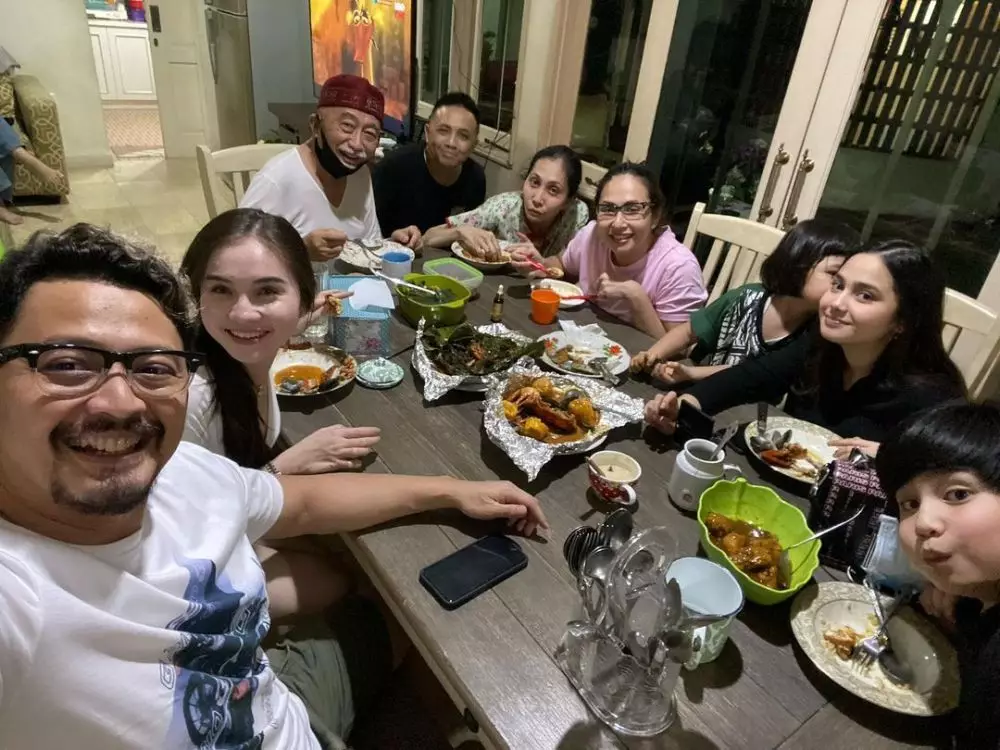 10 potret rumah Ferry Maryadi © Instagram