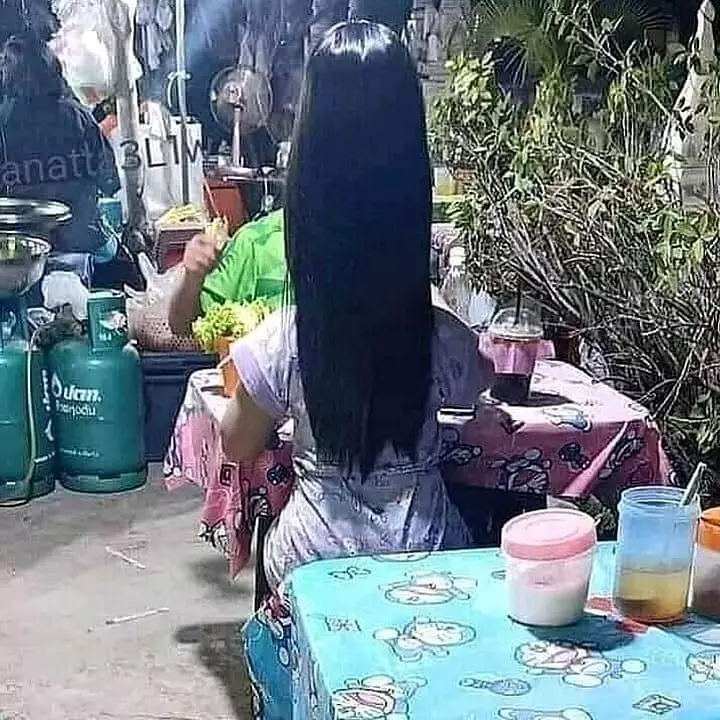 gaya rambut di tempat umum © Berbagai Sumber