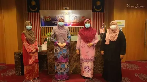 potret terbaru menteri malaysia Instagram