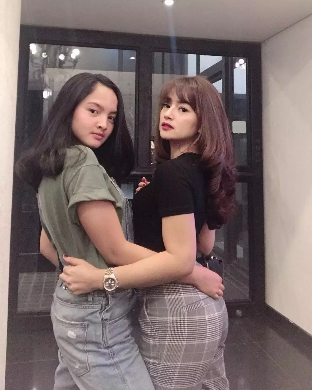 kebersamaan citra monica dan putrinya © Instagram