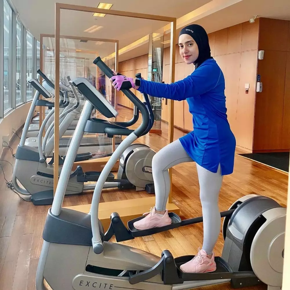 Seleb keturunan Arab tanpa makeup © Instagram