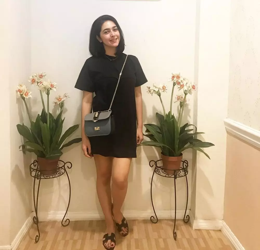 Seleb keturunan Arab tanpa makeup © Instagram