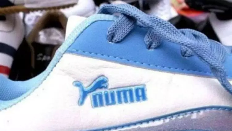 momen apes beli barang branded Berbagai sumber