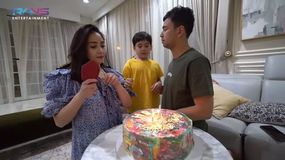 kue ultah Raffi Nagita © 2021 brilio.net