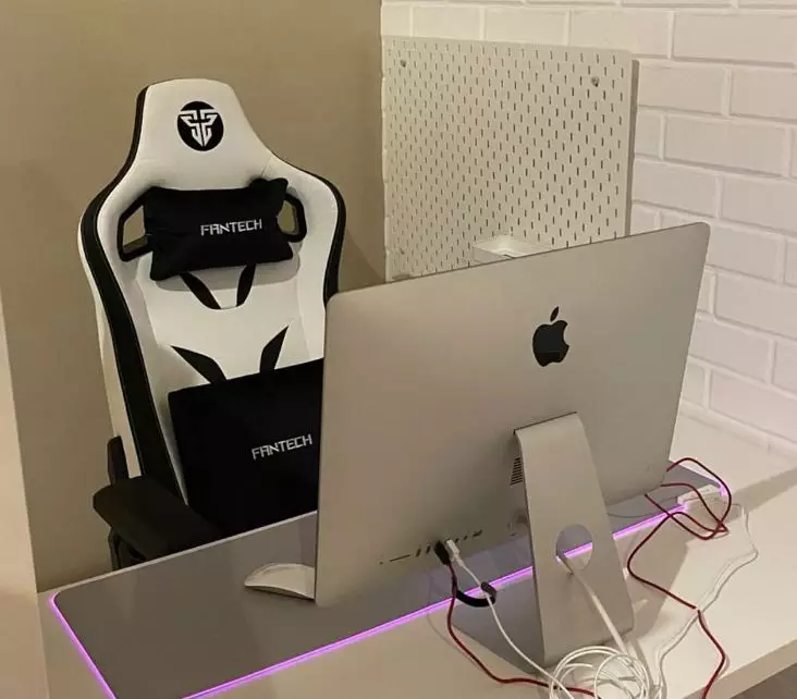 kamar Karen Vendela © Instagram kamar Karen Vendela © Instagram