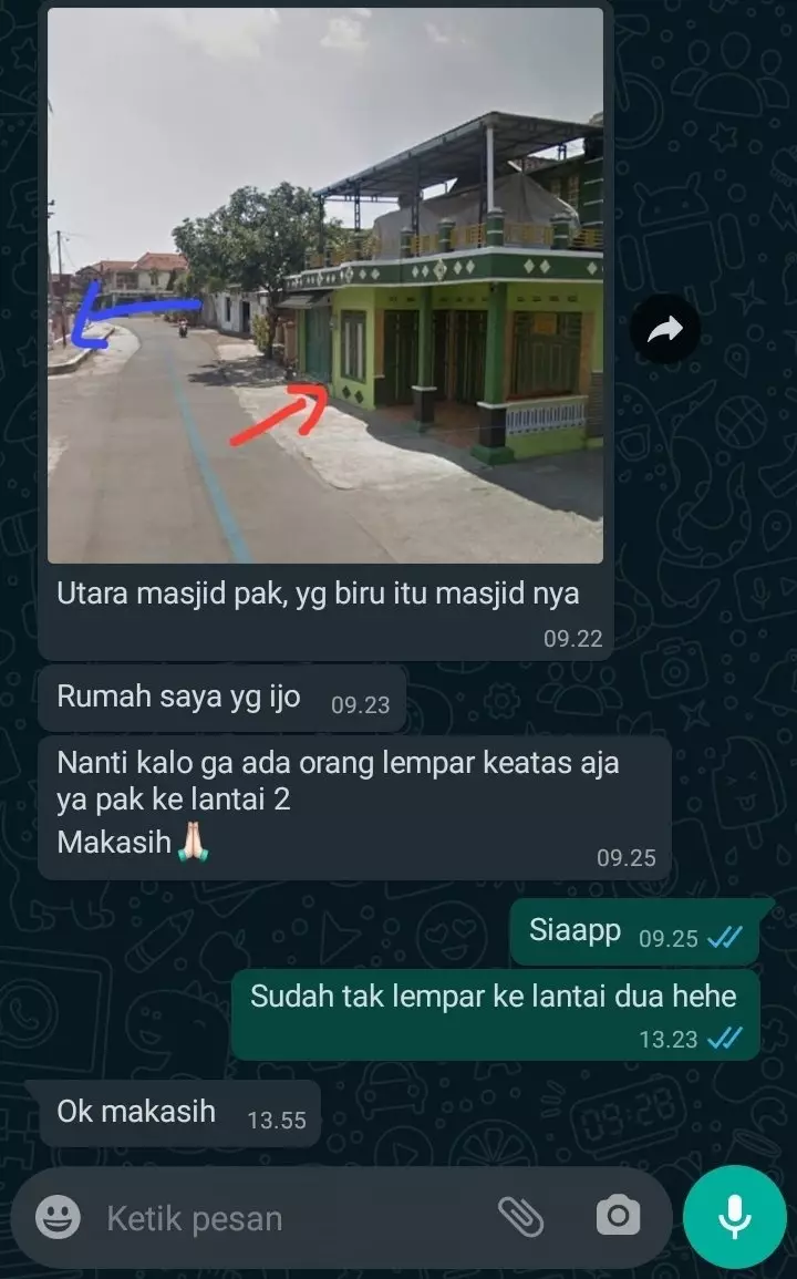Chat kurir minta petunjuk rumah © Twitter