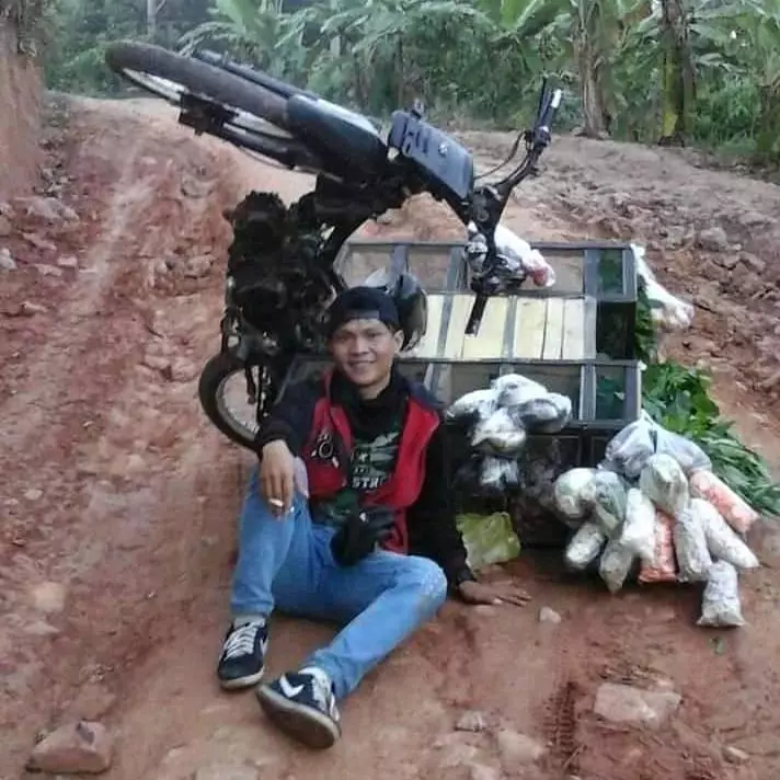 pose jatuh dari motor © Berbagai Sumber