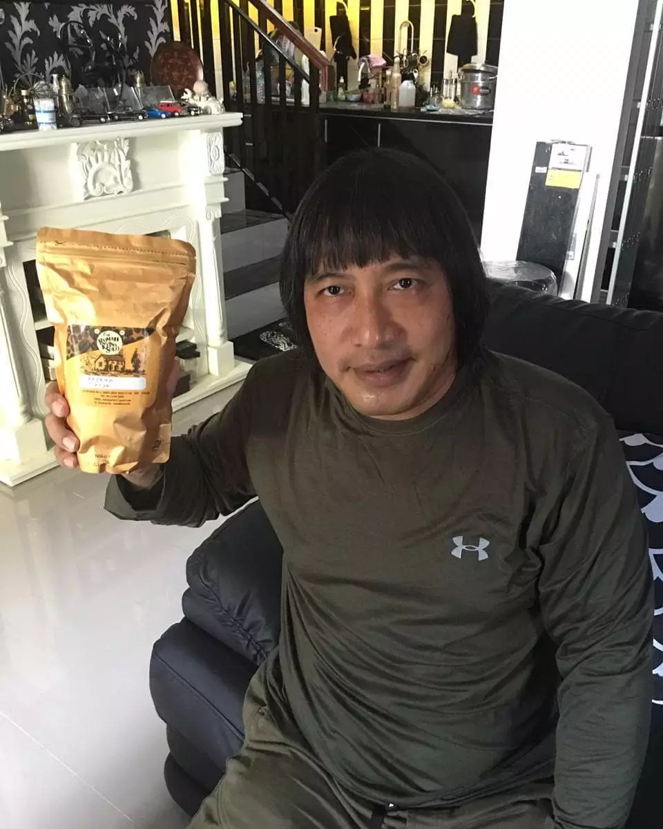 rumah Idoy Dunia terbalik © Instagram