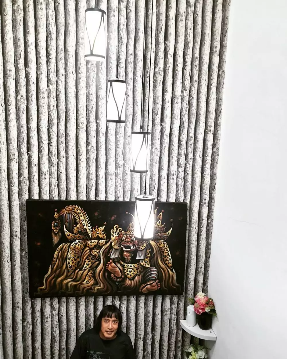 rumah Idoy Dunia terbalik © Instagram