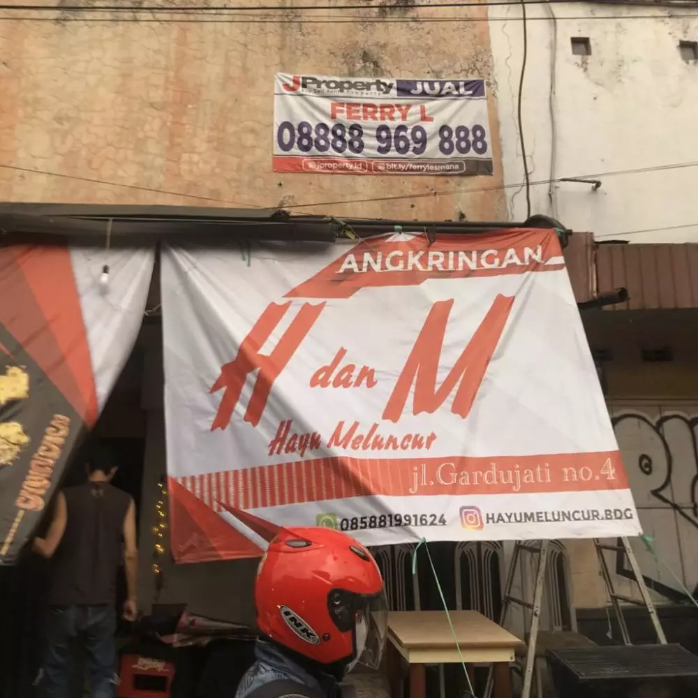 spanduk angkringan kocak © Berbagai Sumber