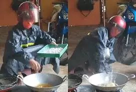 momen sedang masak yang apes Berbagai sumber