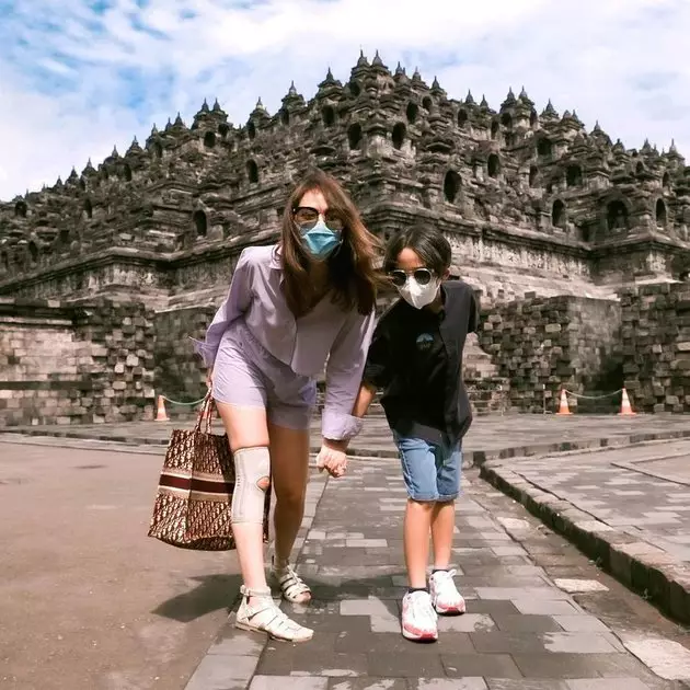 kebersamaan BCL dan Noah tanpa ashraf © 2021 brilio.net kebersamaan BCL dan Noah tanpa ashraf © 2021 brilio.net