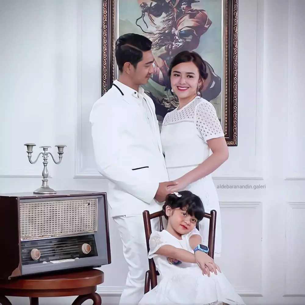 foto keluarga sinetron Ikatan Cinta © 2021 brilio.net